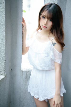 高清亚洲美女一区_DVD完整版观看